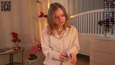 Emma online show from 09-13-25, 04:07