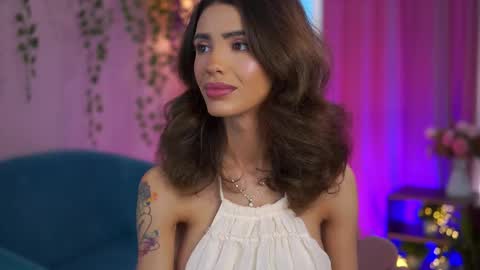 Ayana online show from 11-30-25, 11:14