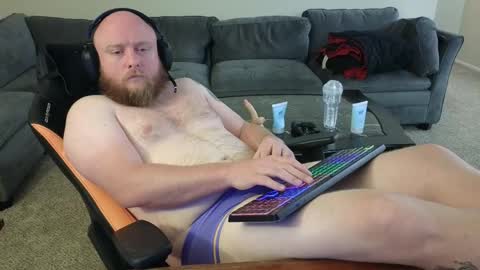 Snapshot of theballboy chatting on 11-15-25, 06:11 theballboy online show from 11-15-25, 06:11