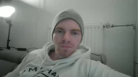 Snapshot of thebatguuy chatting on 12-27-24, 05:16 thebatguuy online show from 12-27-24, 05:16