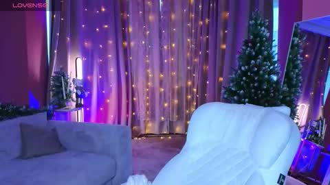 Lucy online show from 01-12-26, 11:15