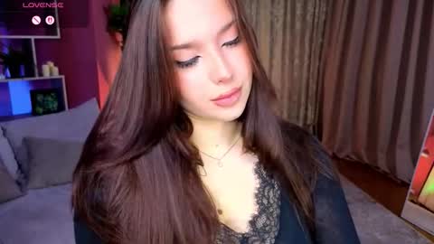 Lucy online show from 02-10-26, 01:48