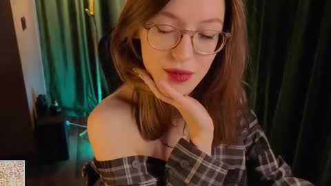 Emma 3 online show from 02-05-26, 10:09