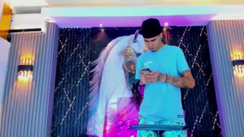 DEAN AND MARY online show from 01-09-26, 04:21