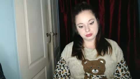 raissa online show from 09-19-25, 04:14