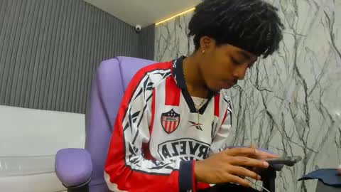 Snapshot of theblackflavor chatting on 05-14-26, 03:57 Flavor online show from 05-14-26, 03:57