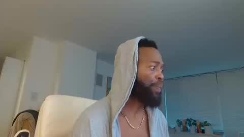 Snapshot of theblacklordmaster chatting on 10-14-25, 12:17 theblacklordmaster online show from 10-14-25, 12:17