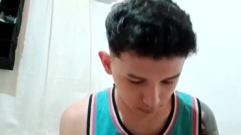 thebluesky_18 online show from 11-23-25, 04:07