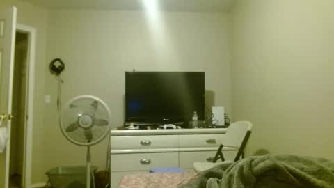 Bored lonely and horny looking for people to  chat with have sex with Las vegas nevada online show from 11-26-25, 08:04