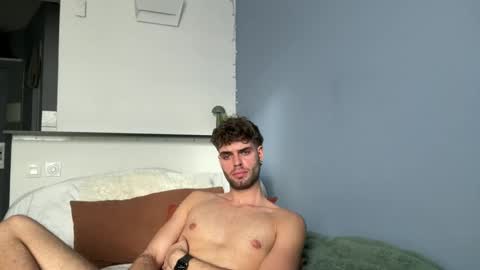 Broke Scholar online show from 01-14-26, 01:39