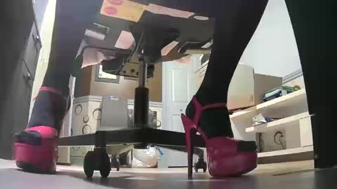 thecowboy_74 online show from 10-12-25, 02:32