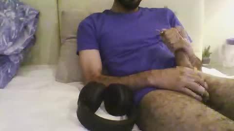 Snapshot of thedickhard1010 chatting on 12-14-25, 07:40 thedickhard1010 online show from 12-14-25, 07:40