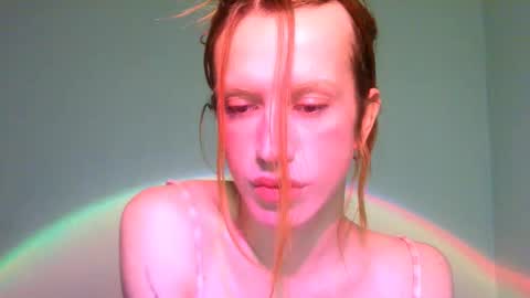 Yolanda online show from 02-15-25, 04:34