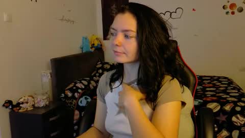 TheFarmergirl online show from 11-23-25, 06:35