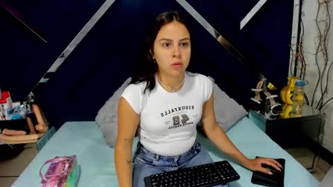 april and Sasha online show from 02-15-26, 01:20