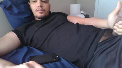 Snapshot of thegodbill4000 chatting on 11-17-25, 02:12 Thegodbill4000 online show from 11-17-25, 02:12