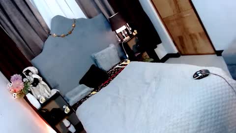 Snapshot of thegreatkelsey chatting on 10-12-25, 05:56 thegreatkelsey online show from 10-12-25, 05:56