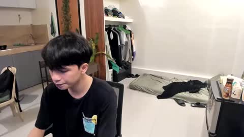 Snapshot of thegreenmagus chatting on 12-13-24, 03:00 Green online show from 12-13-24, 03:00