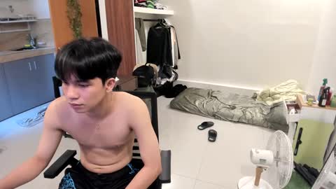 Snapshot of thegreenmagus chatting on 01-12-25, 03:39 Green online show from 01-12-25, 03:39