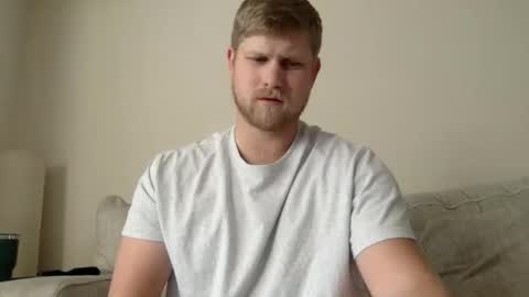 Snapshot of thehairyprince chatting on 12-04-24, 06:39 Harry online show from 12-04-24, 06:39