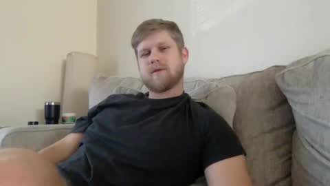 Snapshot of thehairyprince chatting on 12-22-24, 03:55 Harry online show from 12-22-24, 03:55