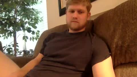 Snapshot of thehairyprince chatting on 01-25-25, 08:00 Harry online show from 01-25-25, 08:00