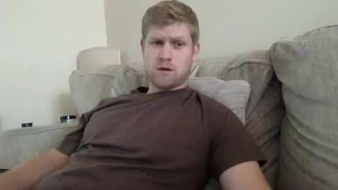 Snapshot of thehairyprince chatting on 10-17-25, 02:30 Harry online show from 10-17-25, 02:30