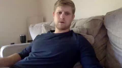 Snapshot of thehairyprince chatting on 10-20-25, 05:24 Harry online show from 10-20-25, 05:24