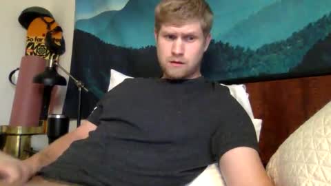 Snapshot of thehairyprince chatting on 10-22-25, 07:35 Harry online show from 10-22-25, 07:35