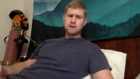 Snapshot of thehairyprince chatting on 10-26-25, 04:46 Harry online show from 10-26-25, 04:46