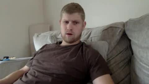 Snapshot of thehairyprince chatting on 10-28-25, 04:20 Harry online show from 10-28-25, 04:20