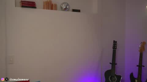 Snapshot of theirismuse chatting on 09-22-25, 11:18 Iris online show from 09-22-25, 11:18