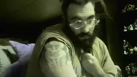 Snapshot of theironbulll chatting on 12-02-25, 09:43 Iron online show from 12-02-25, 09:43