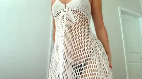 Snapshot of theislandgirl chatting on 02-28-25, 05:04 Lily Marie online show from 02-28-25, 05:04