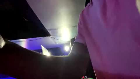 Snapshot of thejamaican101 chatting on 11-18-25, 01:55 Alex876 online show from 11-18-25, 01:55