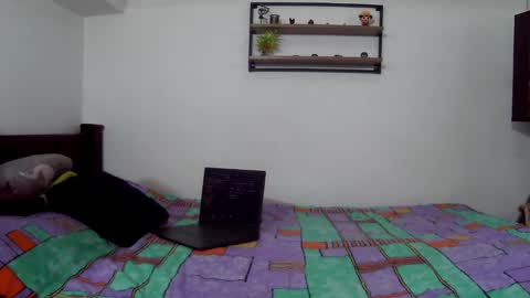 theking11220 online show from 09-15-25, 06:46