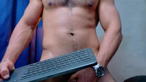 Snapshot of thekingerick chatting on 09-22-25, 03:52 thekingerick online show from 09-22-25, 03:52