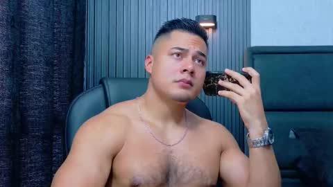 Snapshot of thekingerick chatting on 01-14-26, 10:14 thekingerick online show from 01-14-26, 10:14