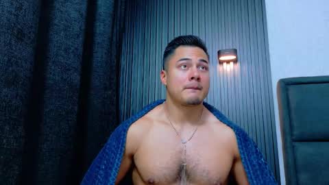 Snapshot of thekingerick chatting on 03-05-26, 04:52 thekingerick online show from 03-05-26, 04:52