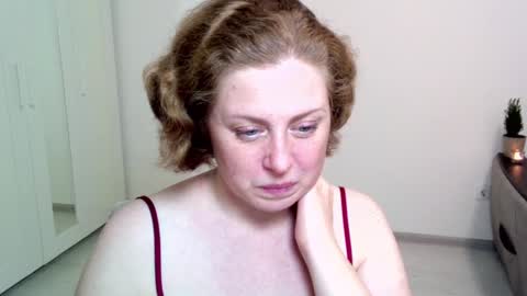 Ella online show from 12-28-24, 03:04