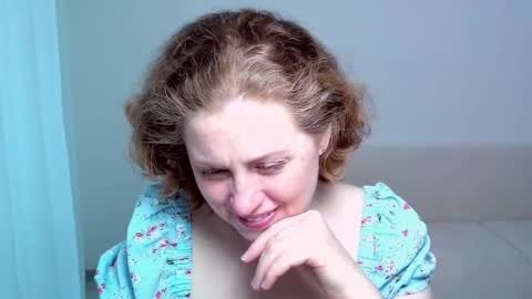 Ella online show from 03-02-25, 02:21