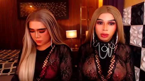 Paula online show from 06-10-26, 01:17