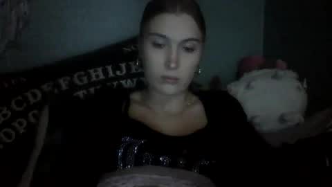 Snapshot of thelittlebambii chatting on 12-22-24, 11:09 Little Bambii online show from 12-22-24, 11:09