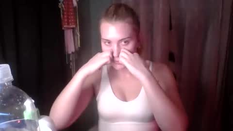 Snapshot of thelittlebambii chatting on 01-14-26, 03:34 Little Bambii online show from 01-14-26, 03:34