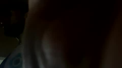 Snapshot of themarttinguyyy chatting on 12-26-24, 02:05 themarttinguyyy online show from 12-26-24, 02:05