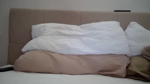 themikka1234 online show from 03-19-26, 01:37