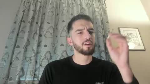 Snapshot of themmistokles chatting on 12-04-24, 10:24 themmistokles online show from 12-04-24, 10:24