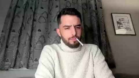 Snapshot of themmistokles chatting on 12-05-24, 10:12 themmistokles online show from 12-05-24, 10:12