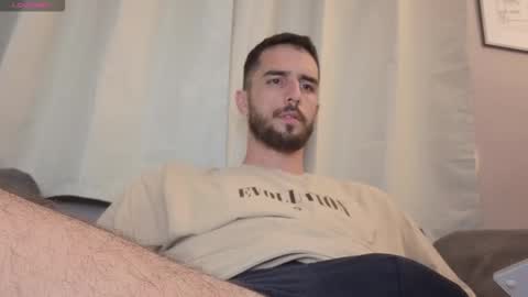 Snapshot of themmistokles chatting on 09-17-25, 07:59 themmistokles online show from 09-17-25, 07:59