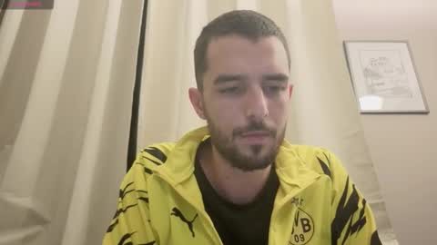 Snapshot of themmistokles chatting on 10-03-25, 07:55 themmistokles online show from 10-03-25, 07:55